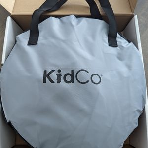 Kid Co Peapod Travel Bed